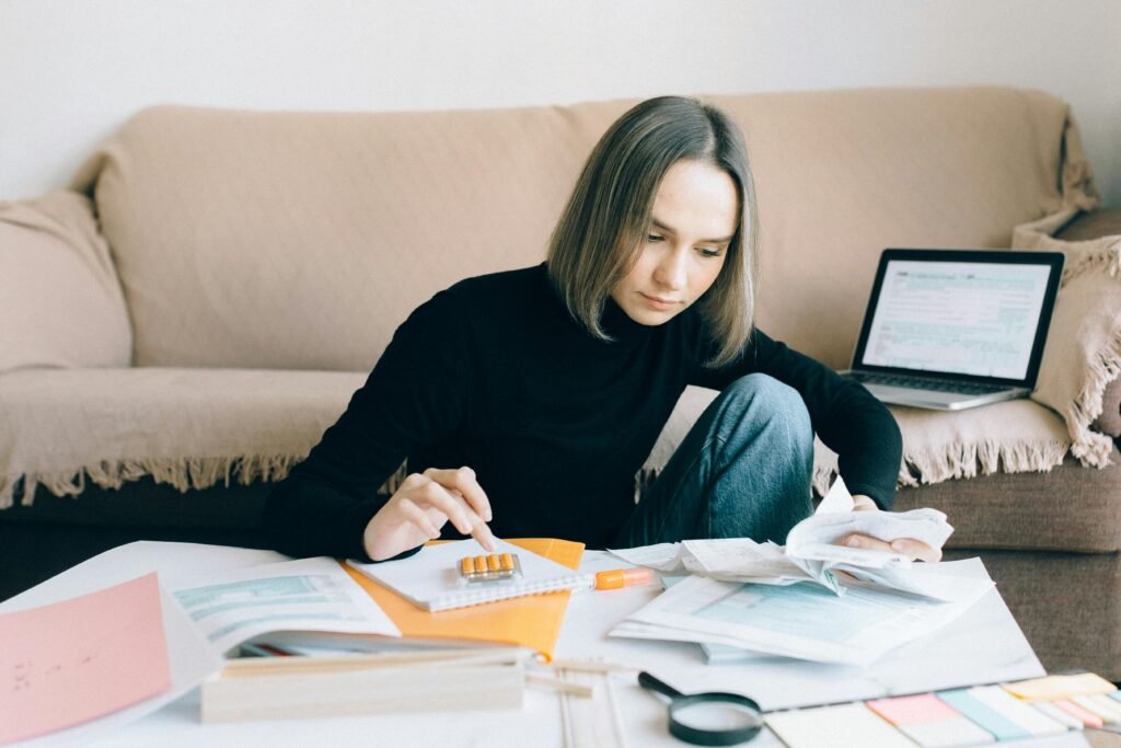 How an AI-powered Manage Receipt Organizer App Saves Time and Money